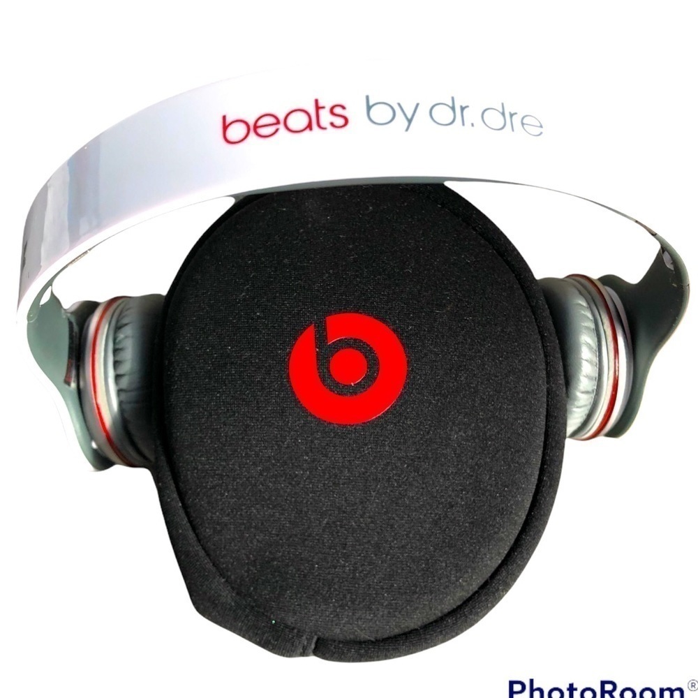 Beats By Dr. Dre Solo HD in white with silver & red